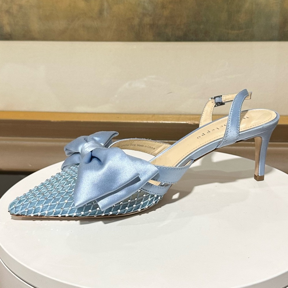 🌹DEE OCLEPPO🌹Brazil Satin Bow Slingback Pumps In Blue Size: 6.5 - Picture 6 of 12